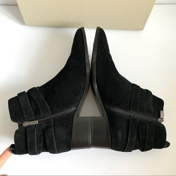 NEW with Box Marc Fisher YANDI WESTERN BUCKLE Ankle BOOT - Picture 6 of 11